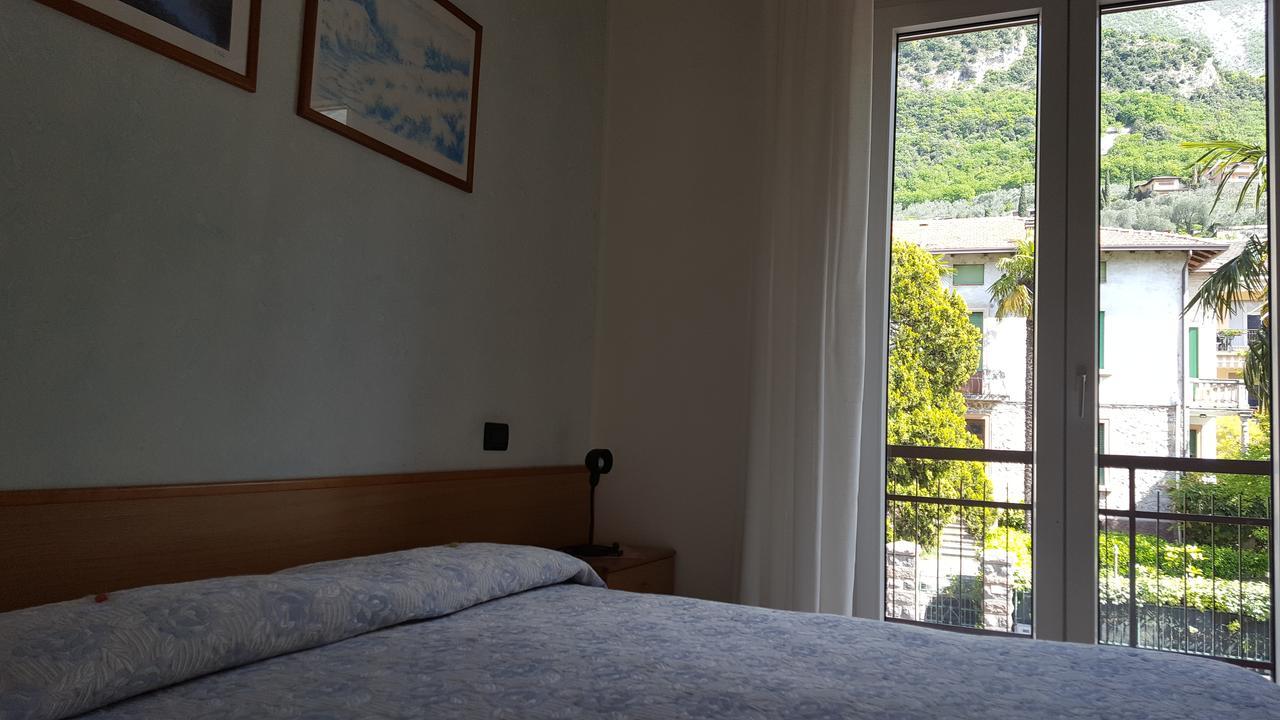 Hotel Firenze Malcesine Kültér fotó